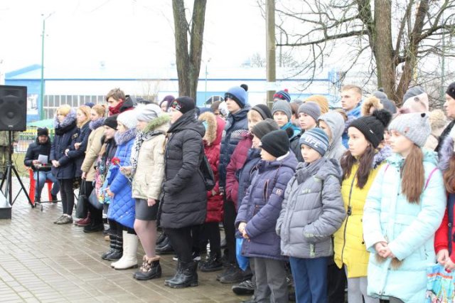 30 января в поселке Парковом прошло торжественное мероприятие у памятника погибших воинам «Памятное утро 43-го»,